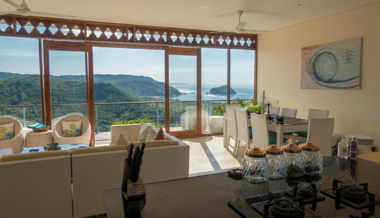 Villa Atas Pelangi Kuta  Ngoại thất bức ảnh