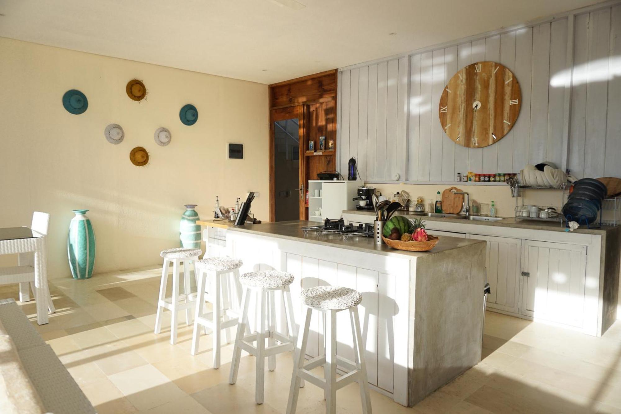 Villa Atas Pelangi Kuta  Ngoại thất bức ảnh