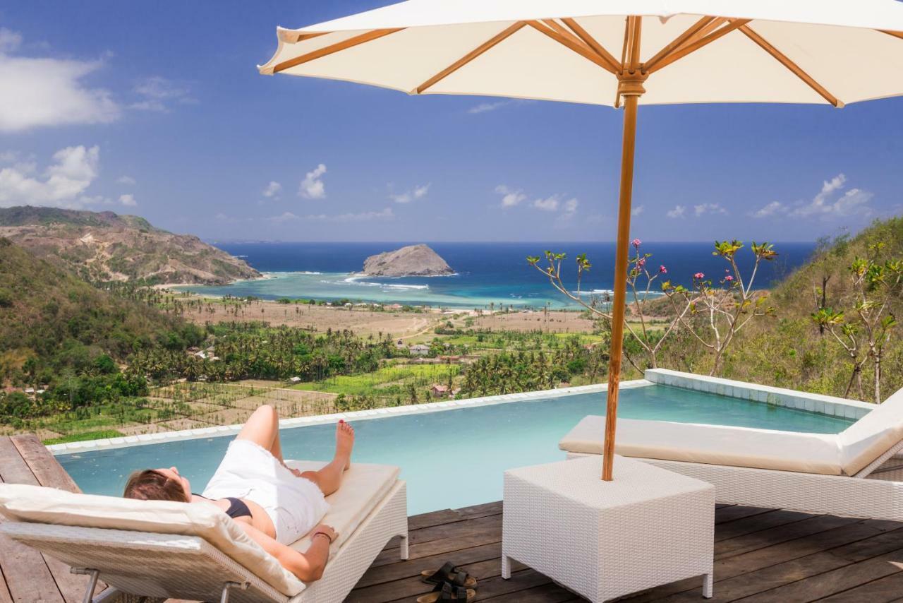 Villa Atas Pelangi Kuta  Ngoại thất bức ảnh