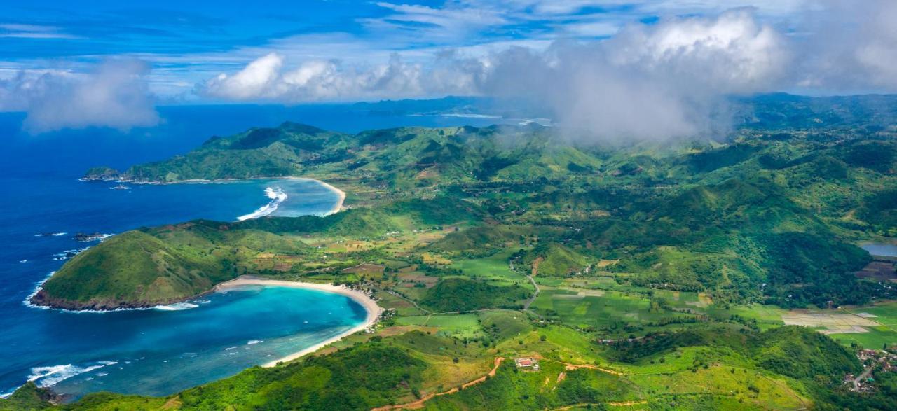 Villa Atas Pelangi Kuta  Ngoại thất bức ảnh